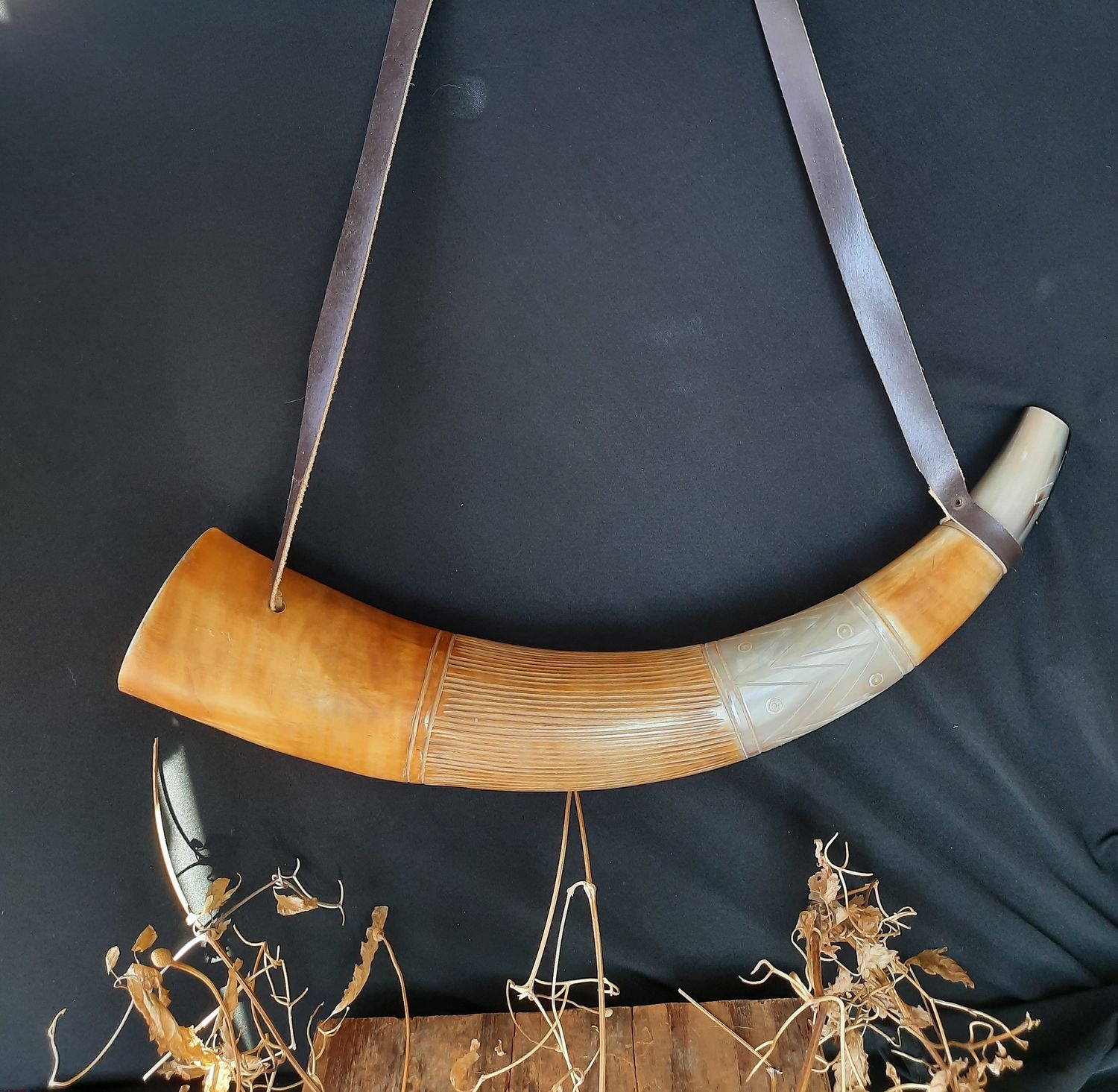 Hand-Carved Viking War Horn – Authentic Norse Battle Horn
