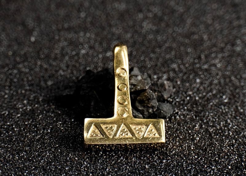 Mjolnir, Mjöllnir, Thor Hammer Pendant, Viking Warrior Pagan Amulet, Bronze