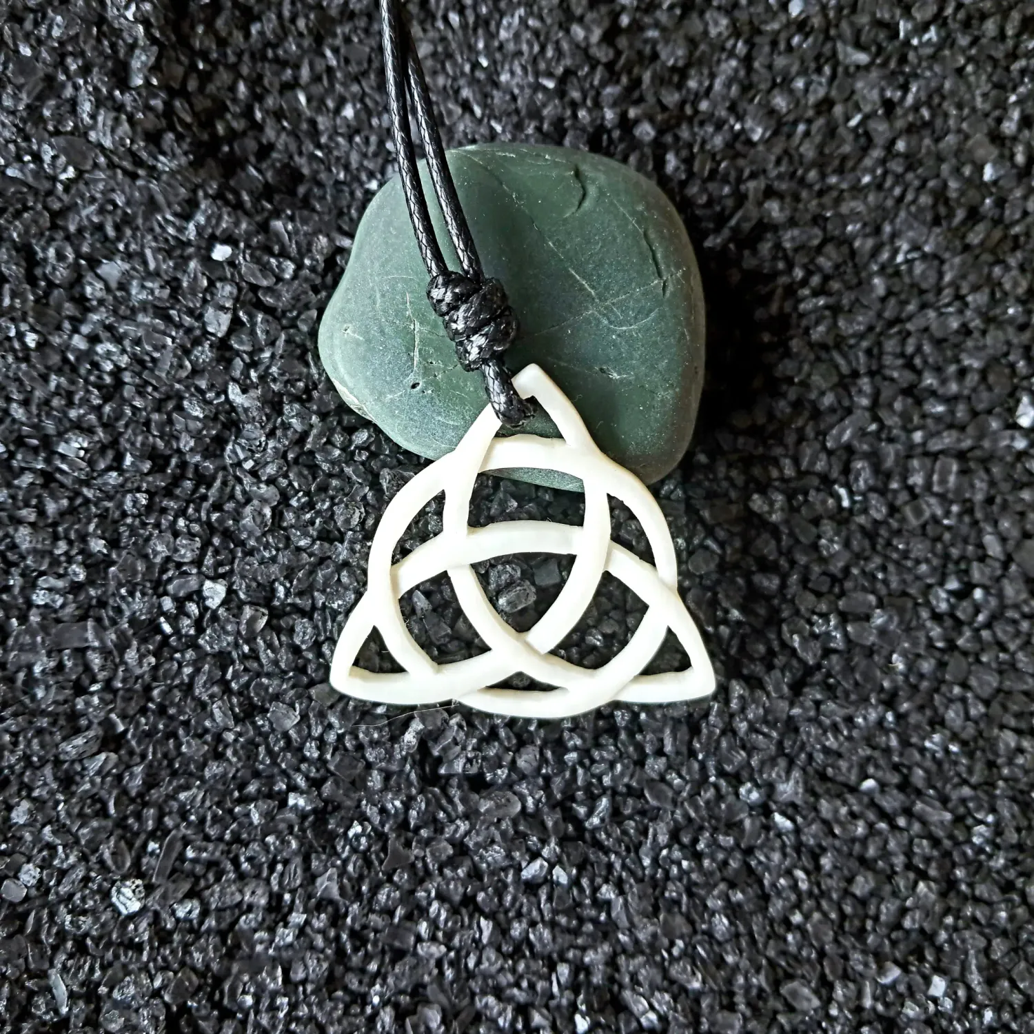 Celtic / Norse Triquetra pendant, hand-carving, handmade bone necklace, Historical Art Collection