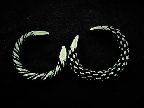 Vikings Twisted Rings