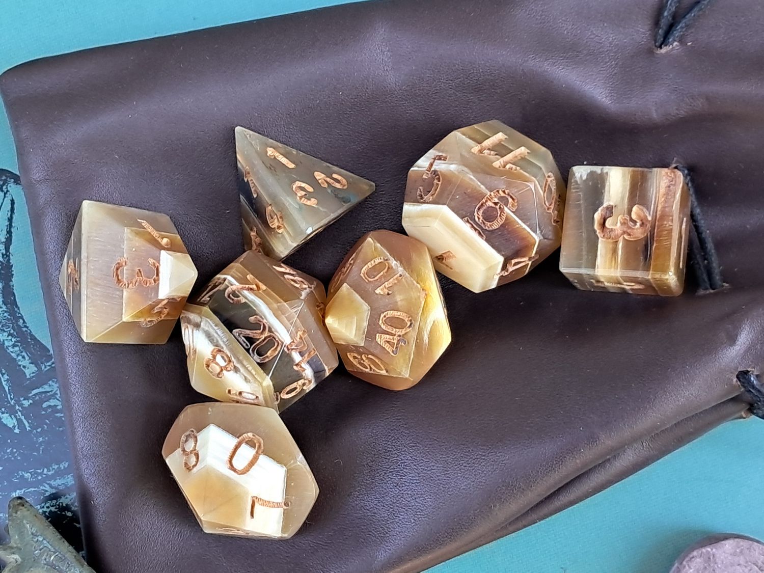 ​Hand-Carved in Ox Horn DnD Dice Set – Unique Artisan Dice for Role-Playing Games