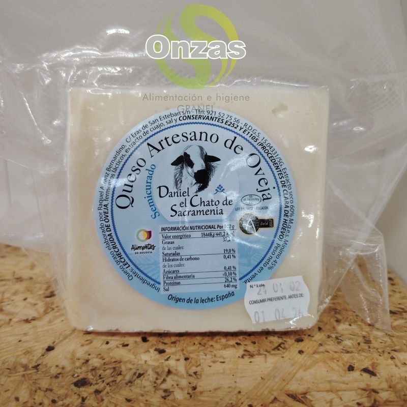 Cuñas de queso SEMICURADO de oveja