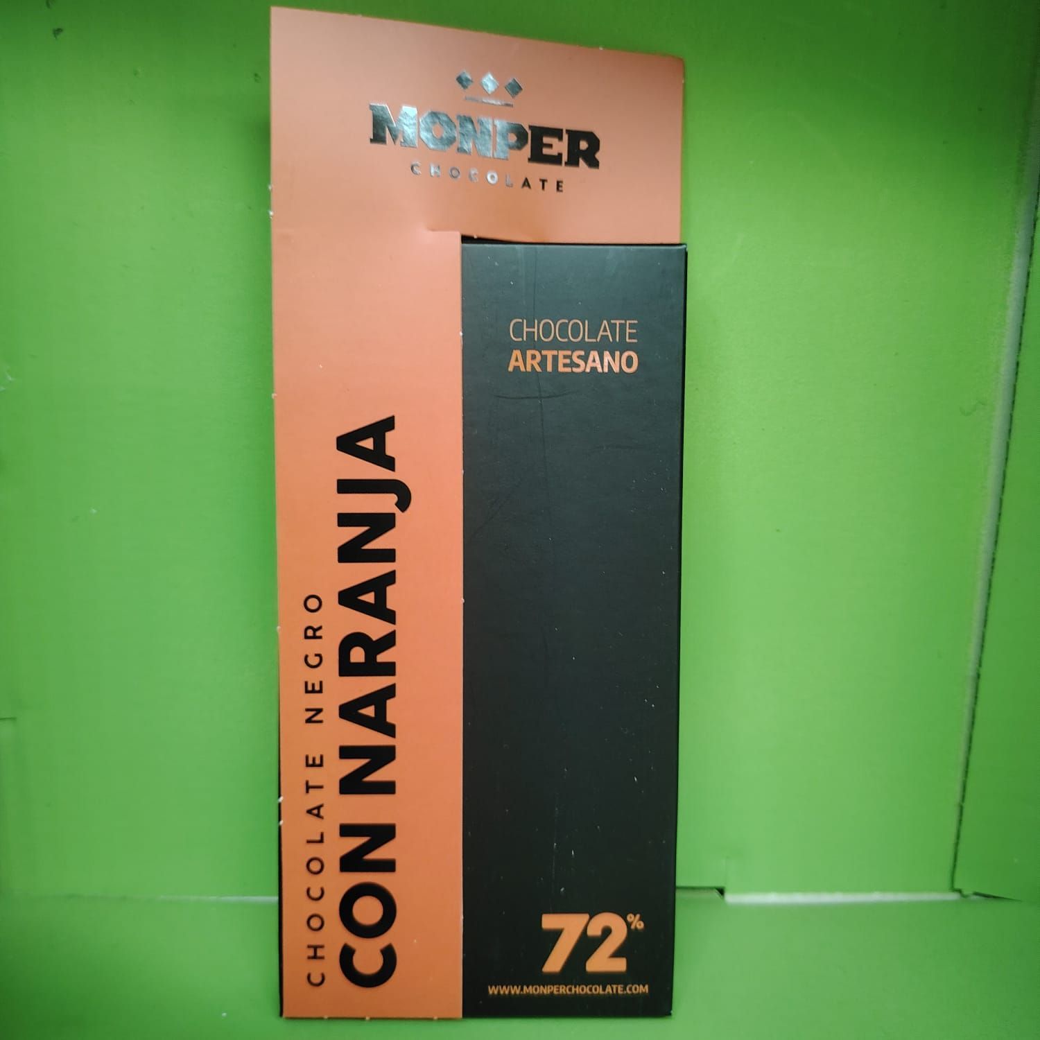 Chocolate negro con naranja