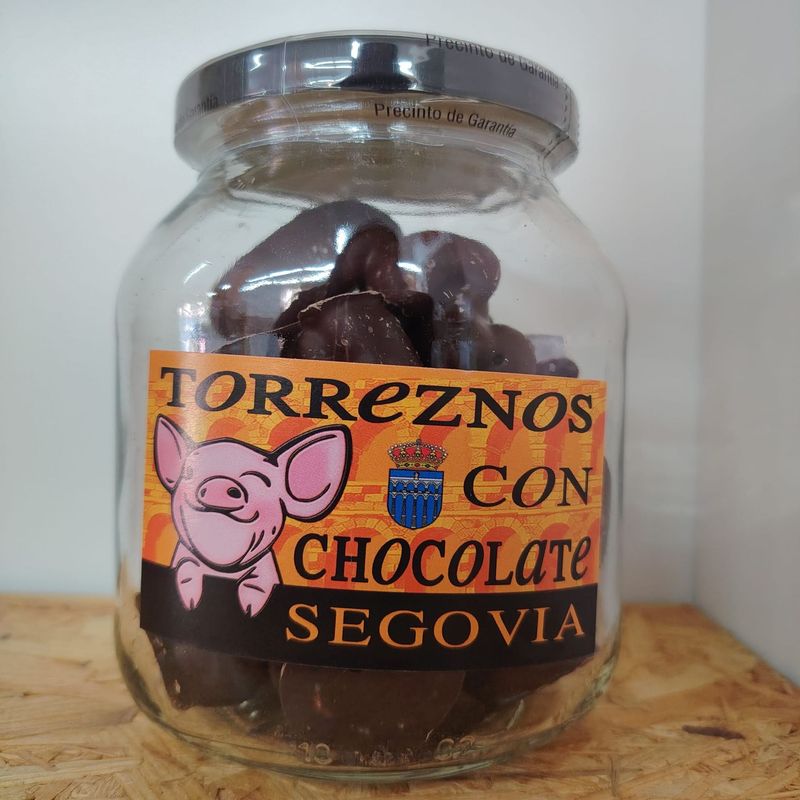 Torreznos cubiertos de chocolate