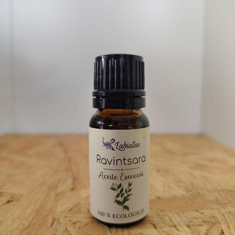 Aceite esencial Ravinstara