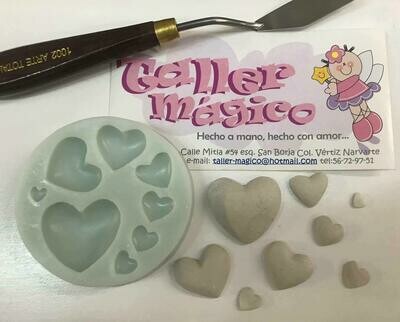 CORAZONES EN CIRCULO MLD002
