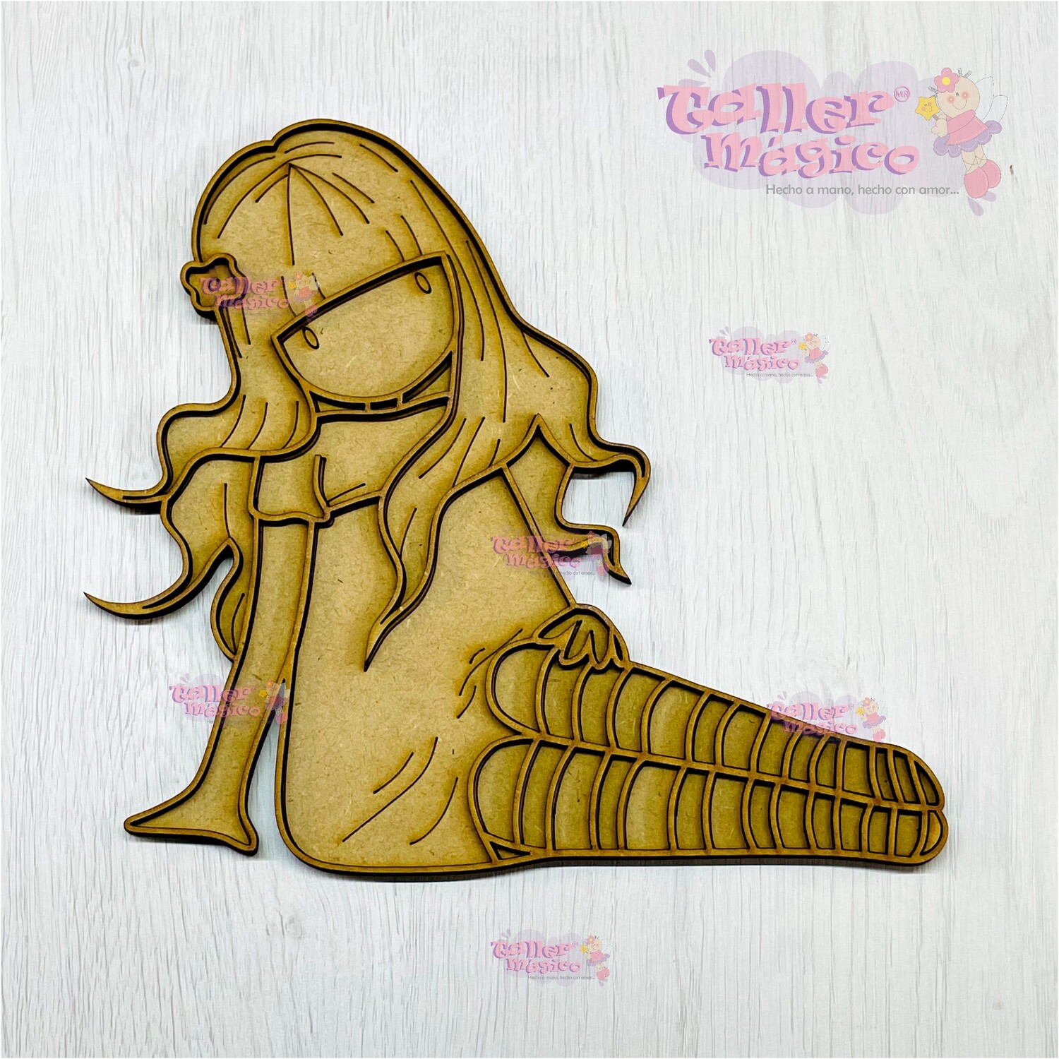 GORJUSS SENTADA