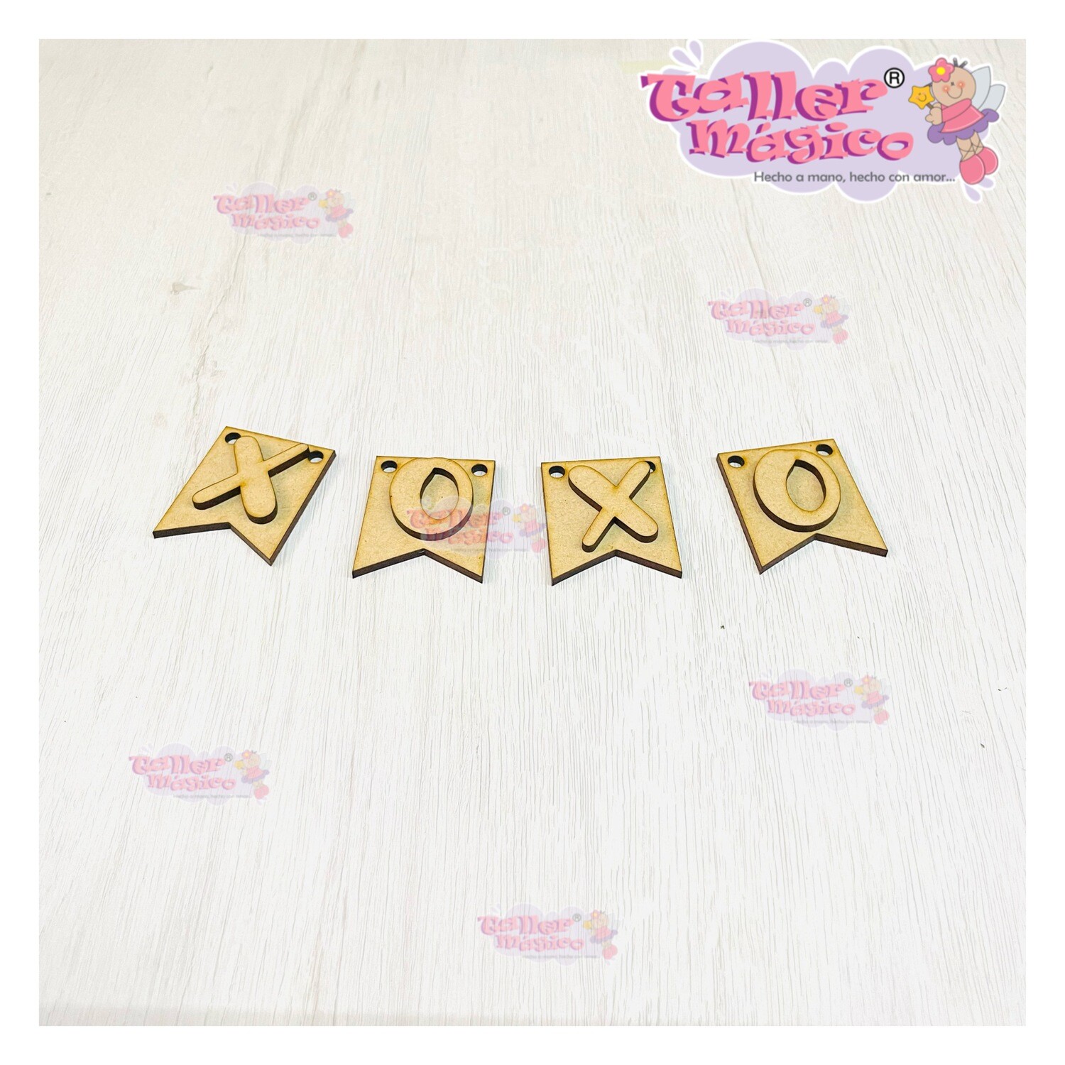 BANDERINES MINI XOXO