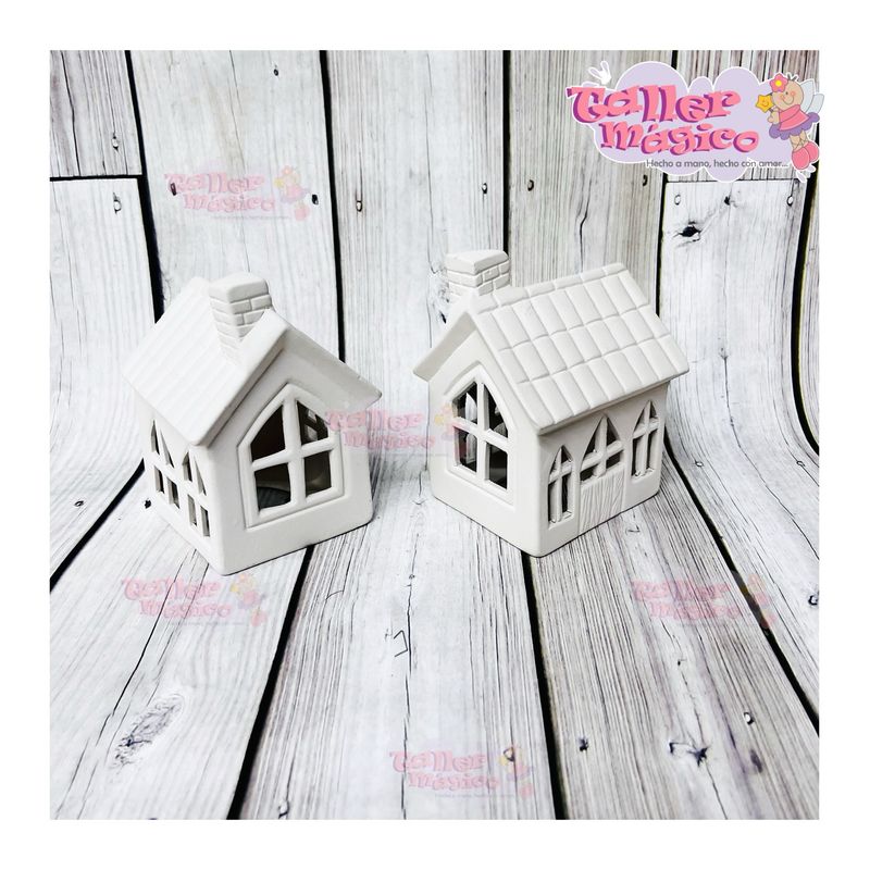 CASITA VENTANAS Y CHIMENEA