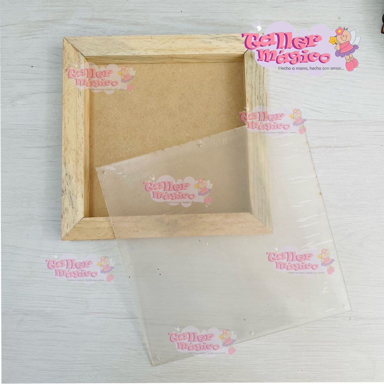 BASTIDOR CON ACRILICO 20X20 (SHAKER) BASTIDOR CON ACRILICO 20X20 (SHAKER)