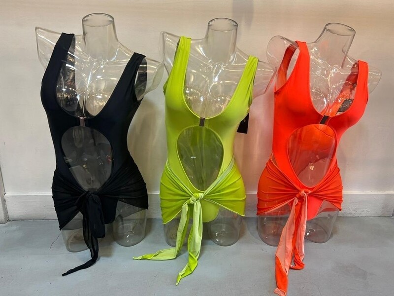 Open belly 2pc Swimwear