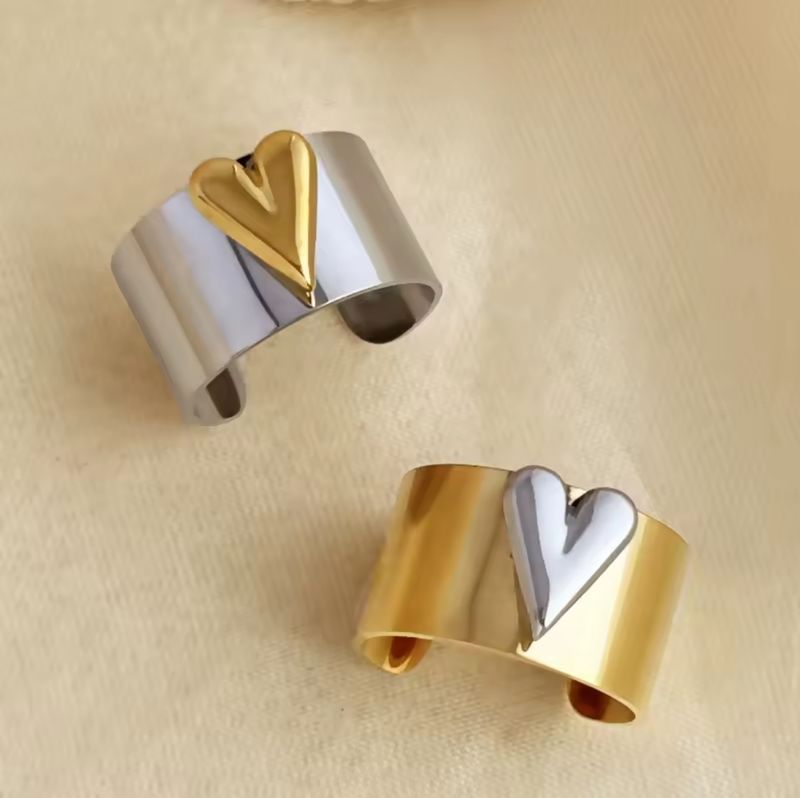 Double tone heart wide ring