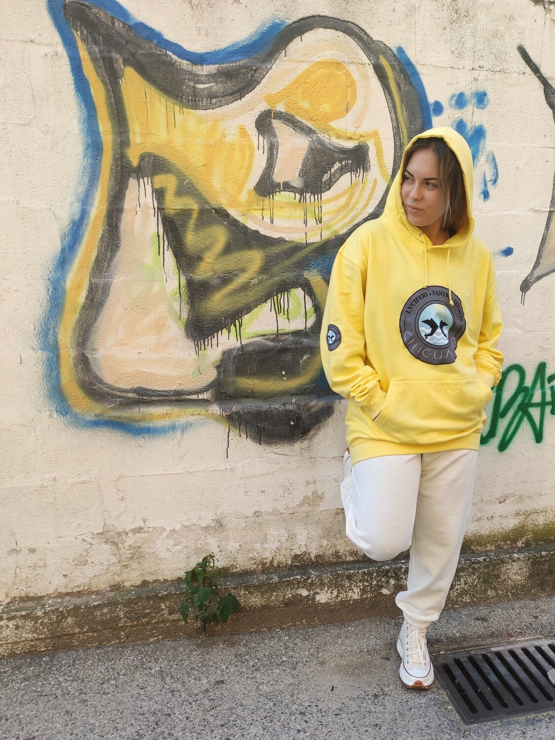 Sudadera con gorro LVCIFERI FANVUM SENATVUS