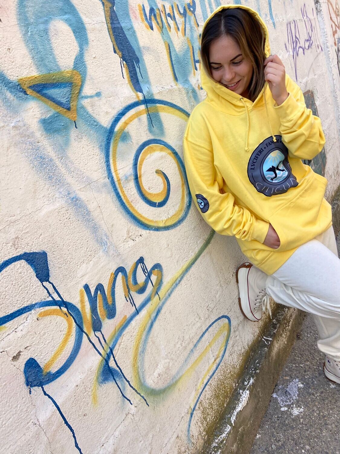 Sudadera con gorro LVCIFERI FANVUM SENATVUS