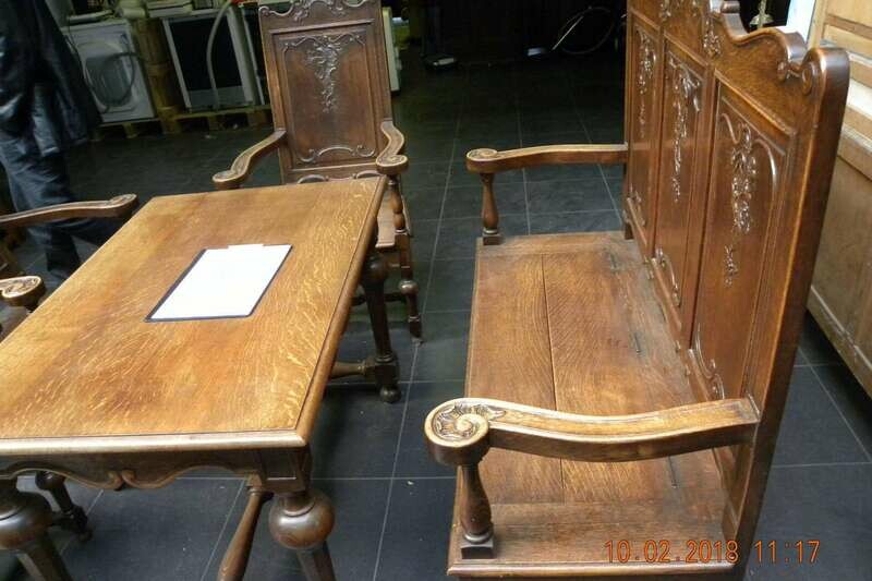 BANKSTEL met SOELEN en TAFEL uit Pastorie