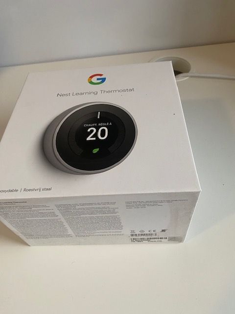 GOOGLE  NEST LEARNING THERMOSTAT Model A0103