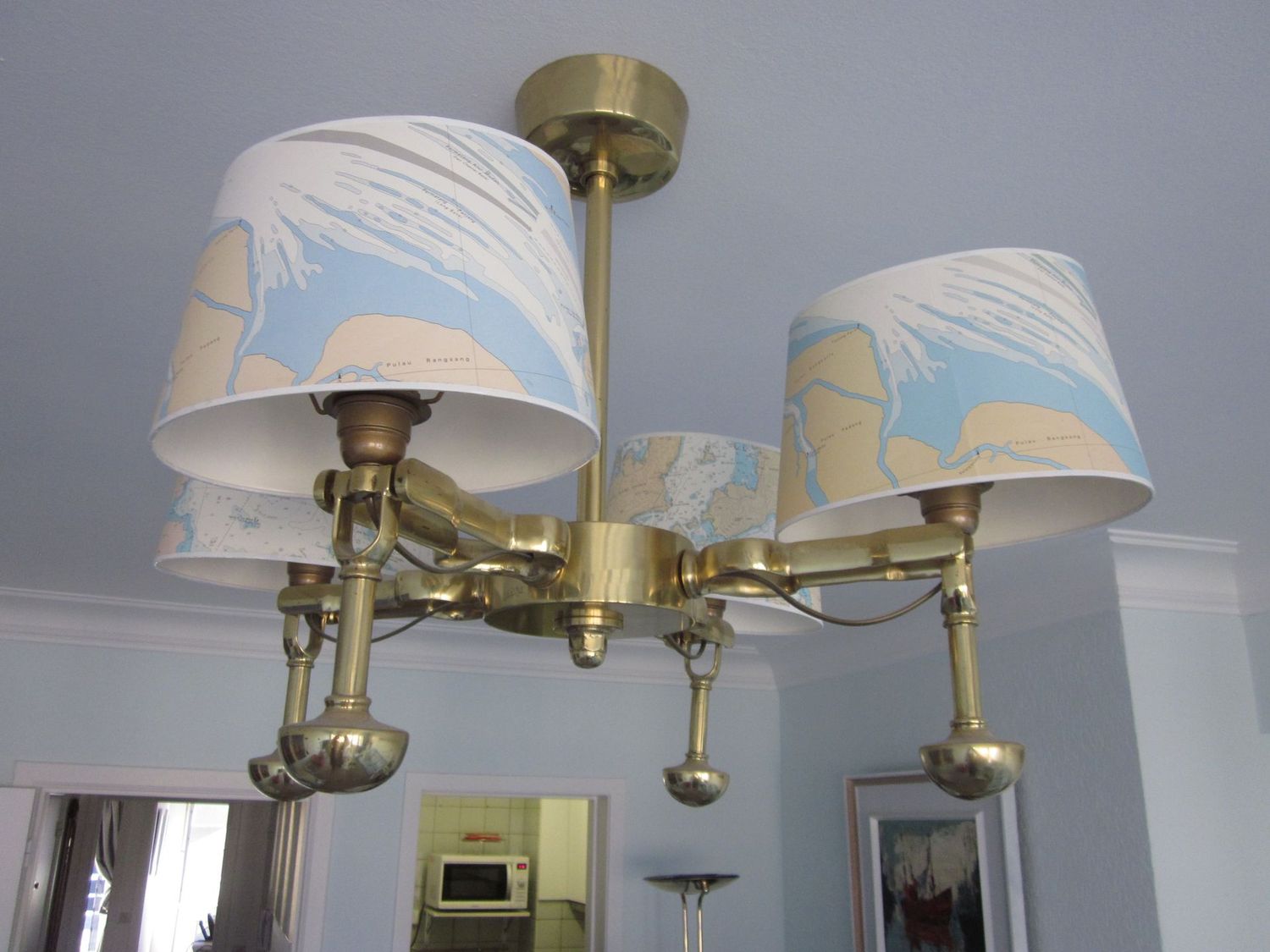 Scheepslamp / nautische pendellamp met cardanophanging Scheepslamp / nautische pendellamp met cardanophanging