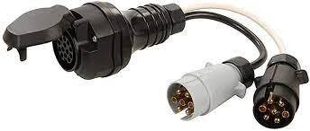 Doppelter Anhängeradapter mit Stecker