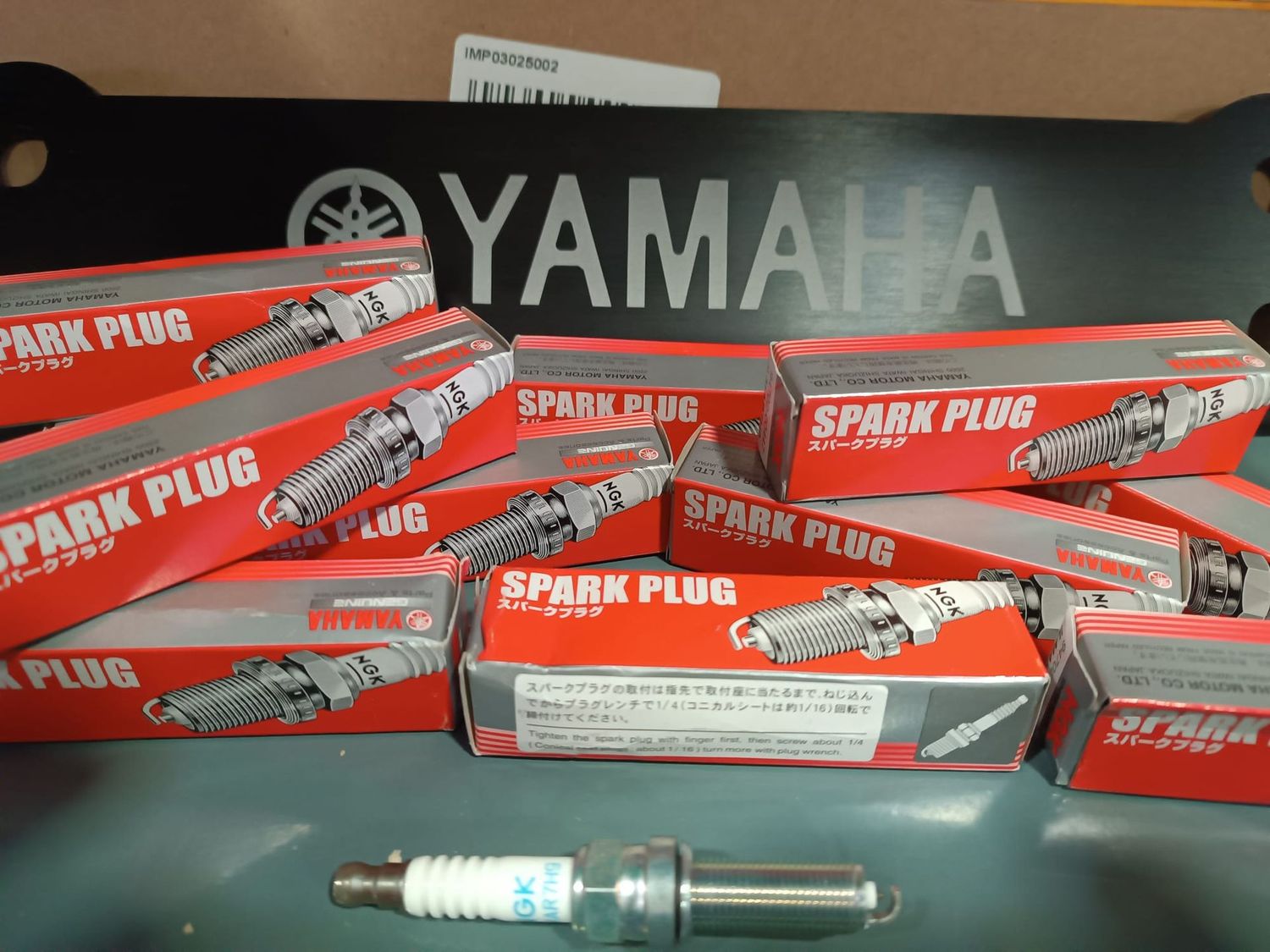 BUJIA ILMAR7H9 YAMAHA BUJIA ILMAR7H9 YAMAHA