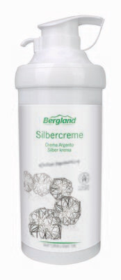 Silbercreme
effektive Depotwirkung
- Schutzschild für irritierte Haut
- Lindert u. a. Juckreiz und Hautrötungen
- Nano frei
✓ vegan
500 ml