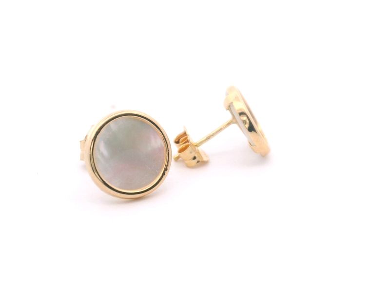 ARETES  ORO AMARILLO DORMILONA MADREPERLA REDONDO 18K
