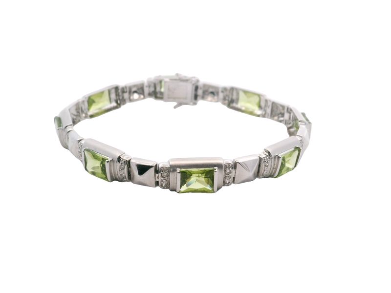 BRAZALETE ORO BLANCO  PERIDOT RECTNGULAR Y DIAMANTES 14K