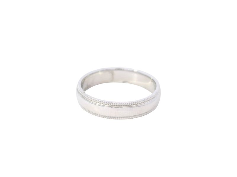 ANILLO ORO BLNCO  ARO DE BODA CON DISEÑO EN BORDE  14K