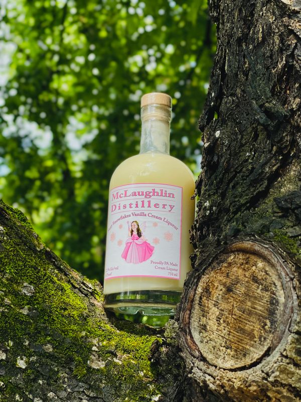 Suzy Snowflakes Vanilla Cream Liqueur