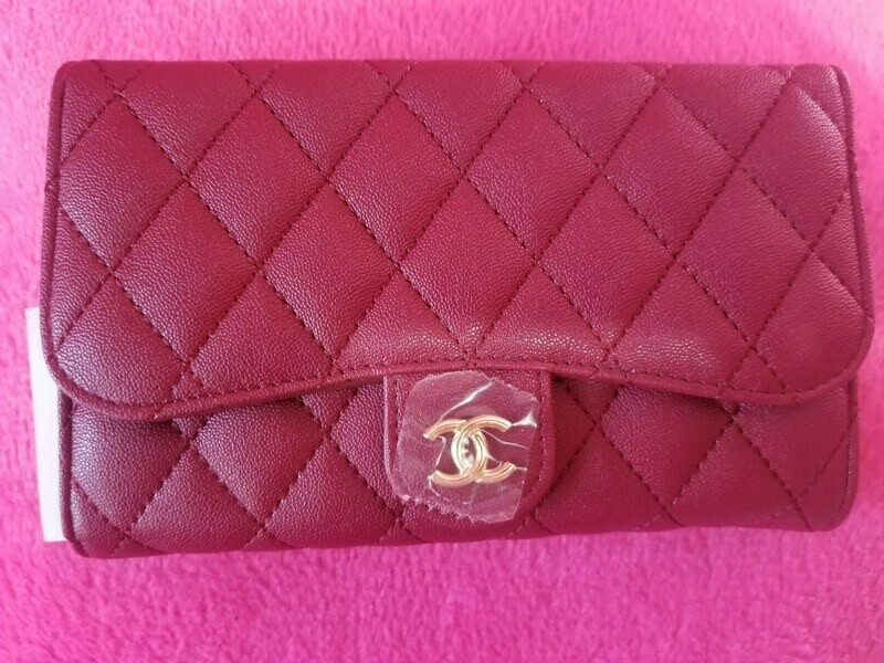 Clutch purses