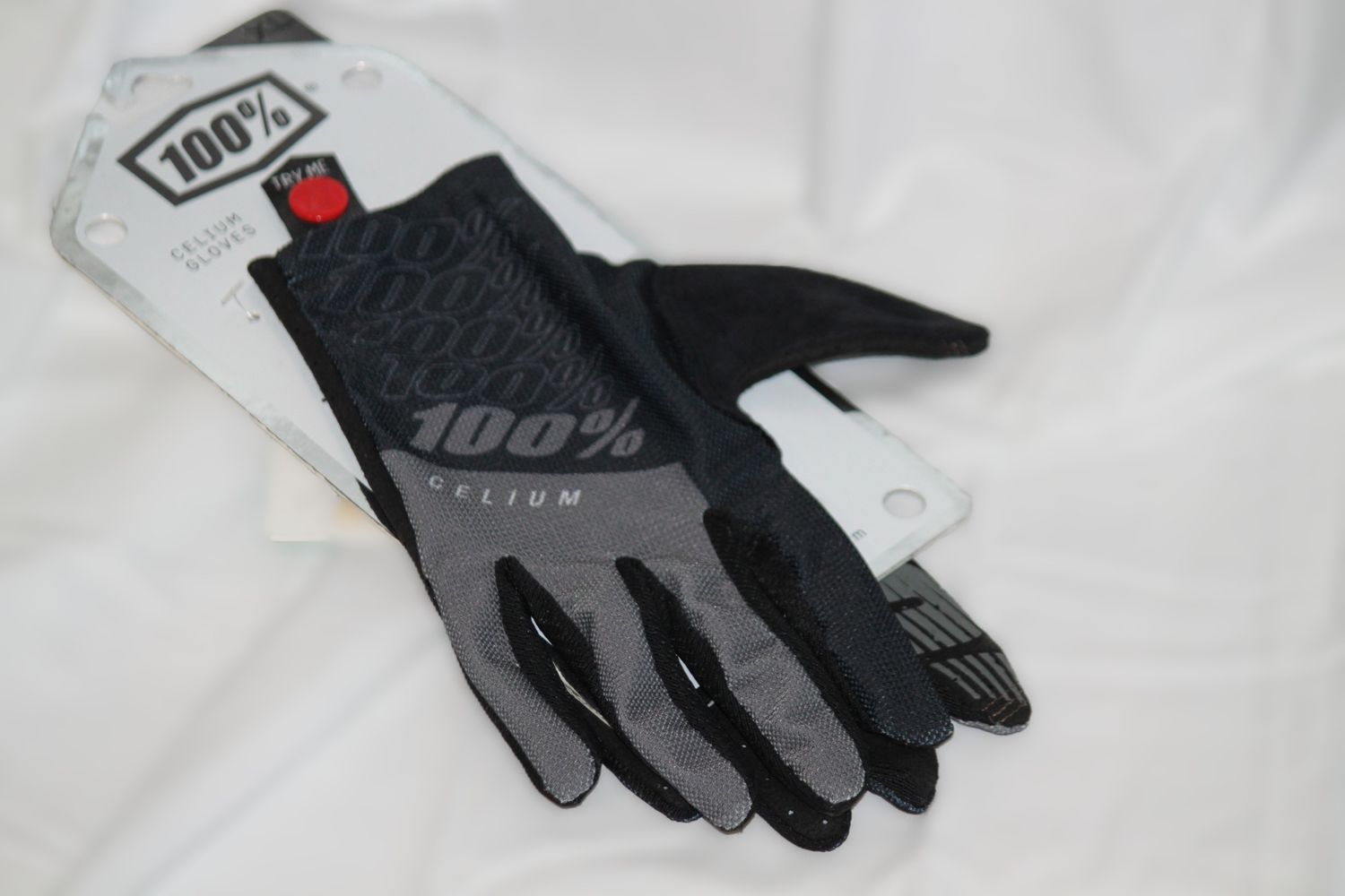 100% Celium Mens Extra Large Gloves