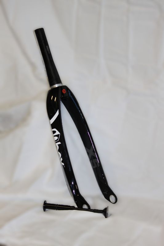 Box X5 Cruiser Tapered Forks