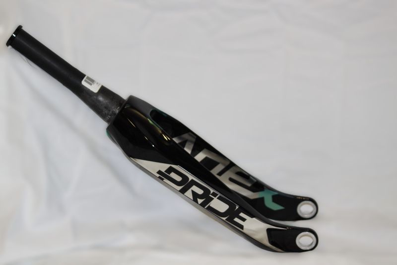 Pride Apex Carbon 20 Inch Tapered Forks