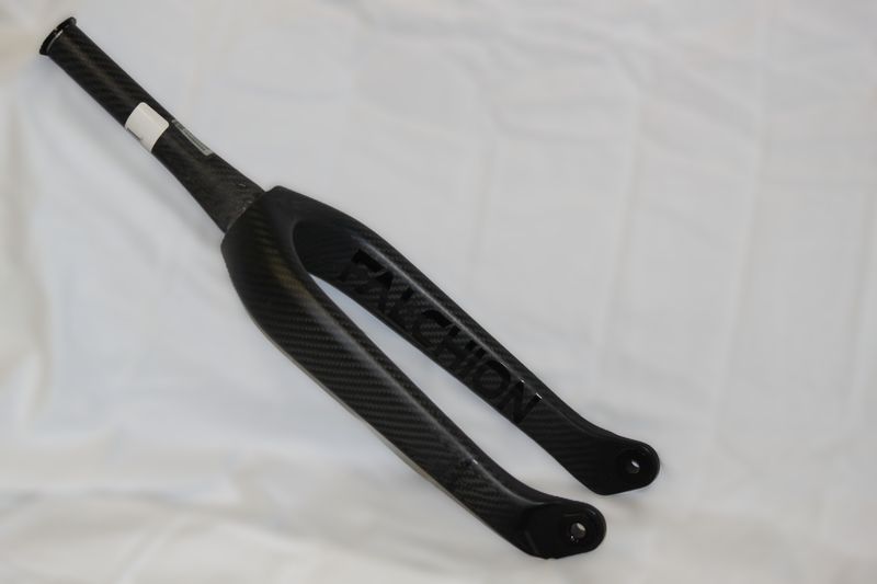 Kingdom Carbon 20 Inch Tapered Forks