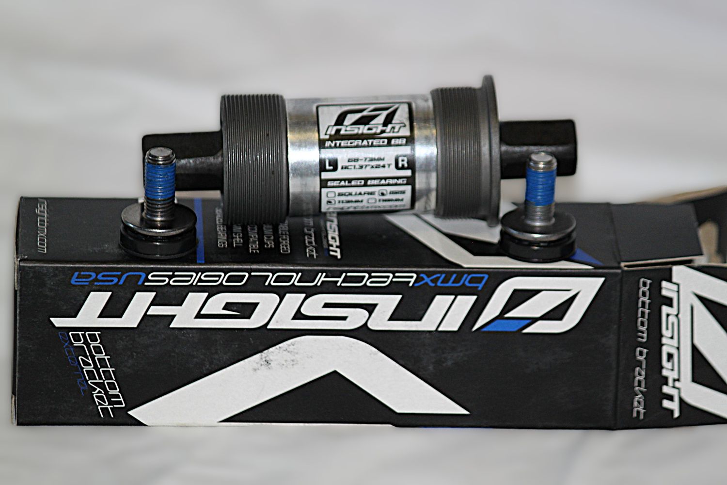 Insight Square Taper Bottom Bracket