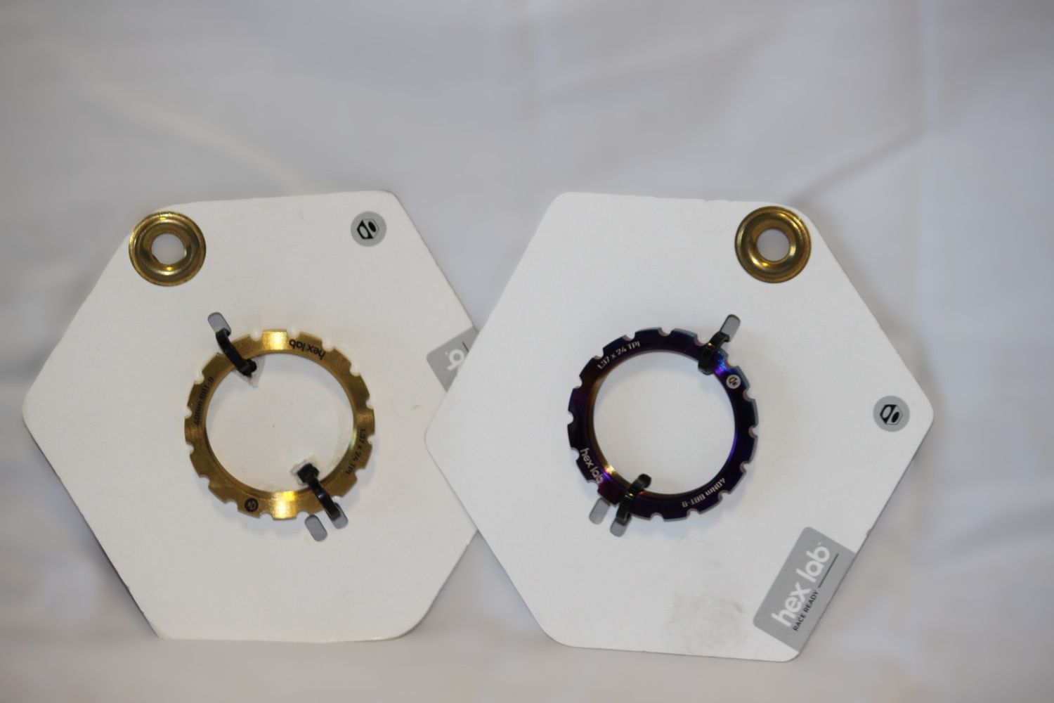 Box Hex Lab Titanium Lock Ring