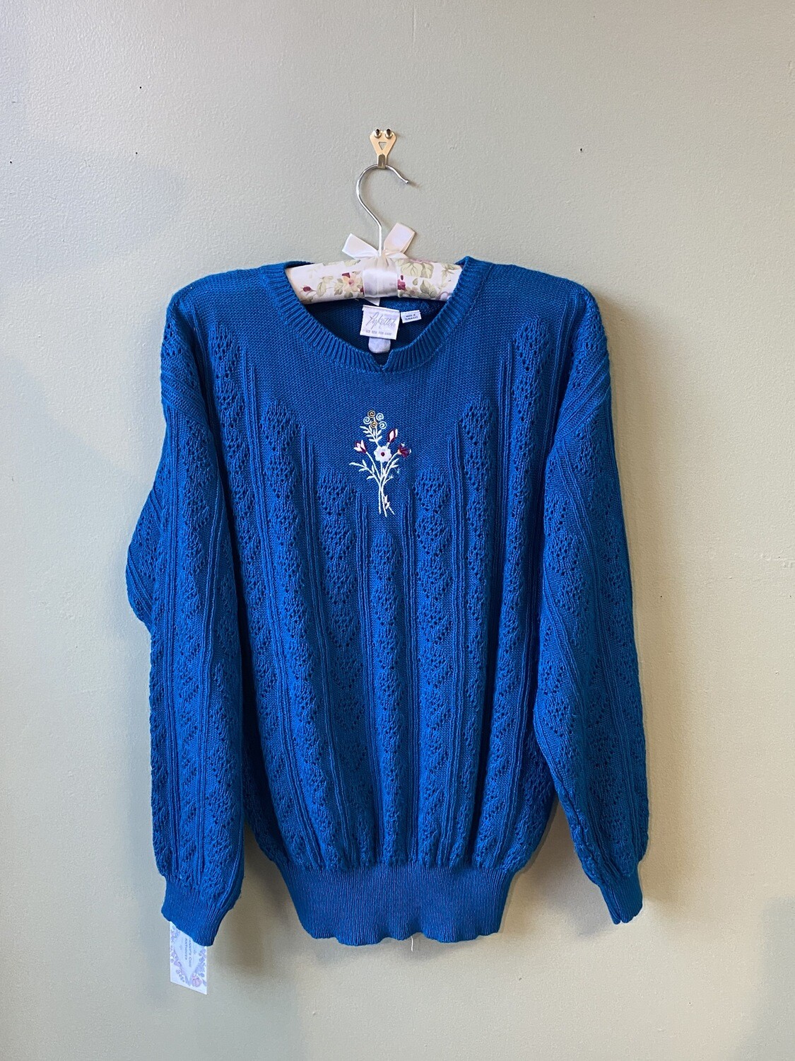 Vintage Pykettes Blue Sweater with Bouquette and Pierced Sleeve Knit, Estimated Size M 