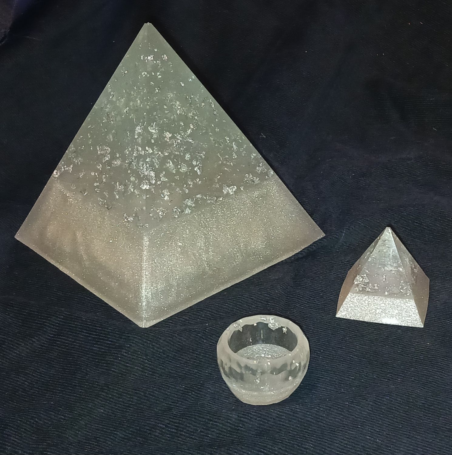 Silver Pyramid Set