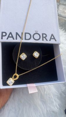 Pandora Gold Stone Heart/Square Necklace Set