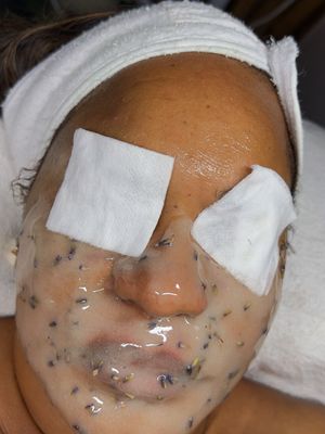 Hydro-Jelly Facial