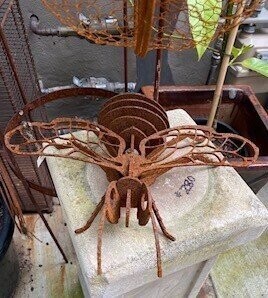 Large Bee Garden Sculpture - Steel Metal Garden Art