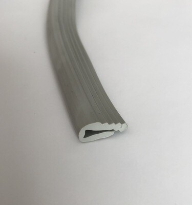 Front Floor to Wing Rubber Seal