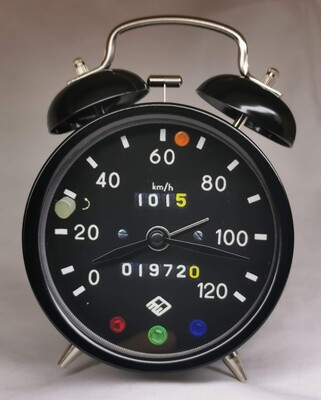 Trabant 601 Retro Alarm Clock