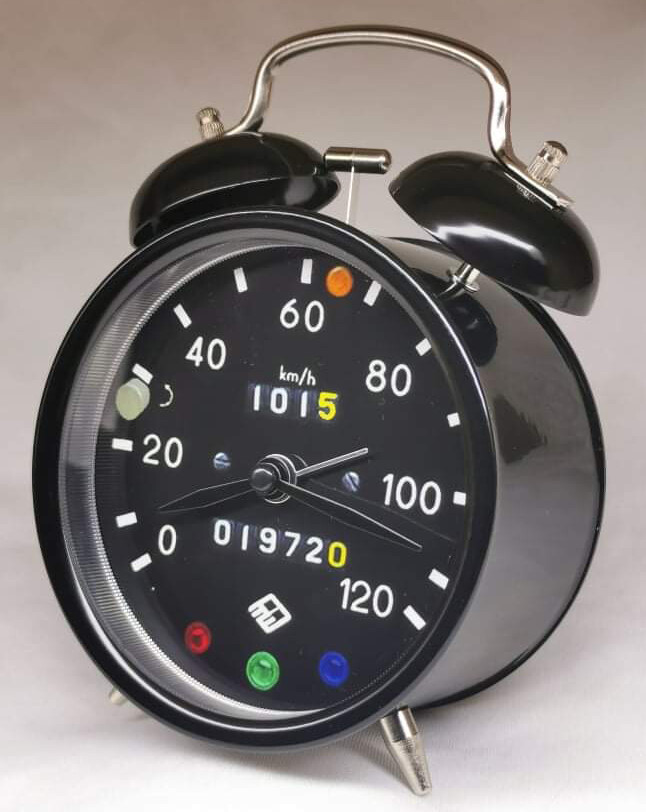 Trabant 601 Retro Alarm Clock