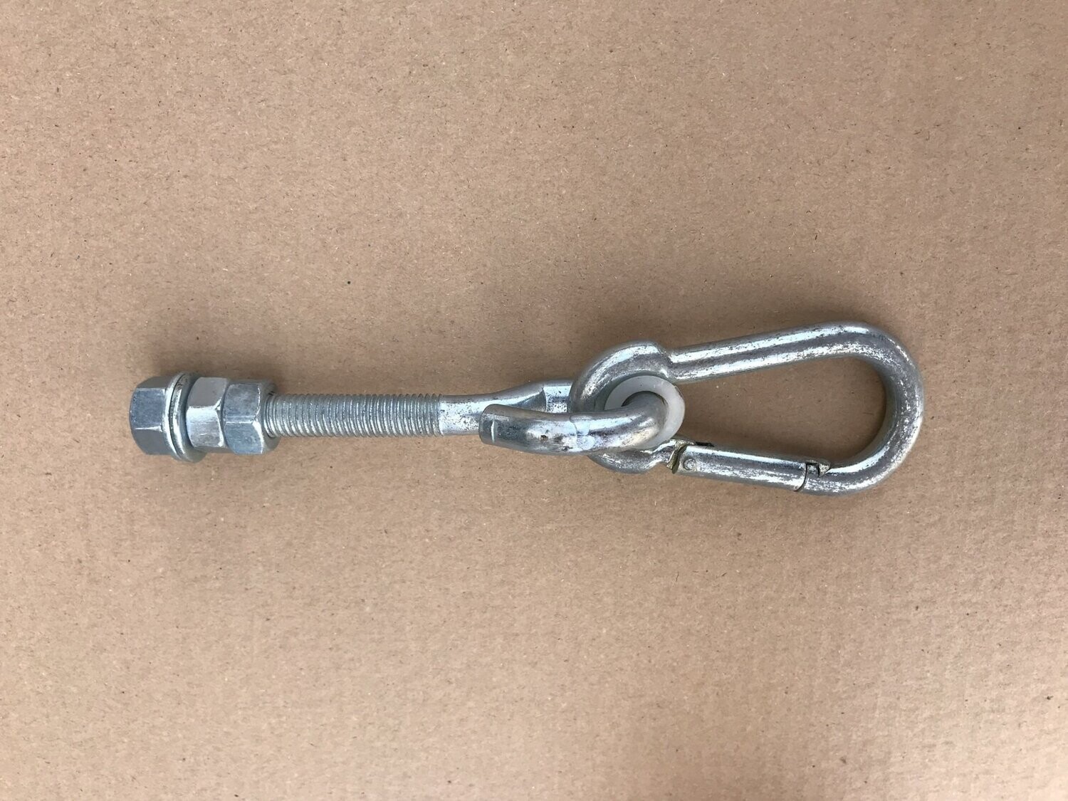 Schaukelhaken M12x140 mit Feuerwehrkarabinerhaken Schaukelhaken M12x140 mit Feuerwehrkarabinerhaken