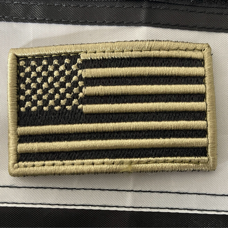 American Flag (Tan, Black)