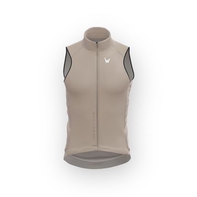 JACKETS & VESTS