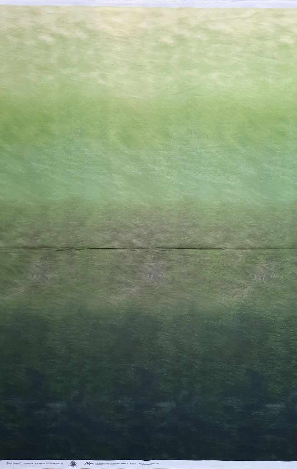 Best Loved, Fb. GREEN Foto zeigt die gesamte Stoffbreite