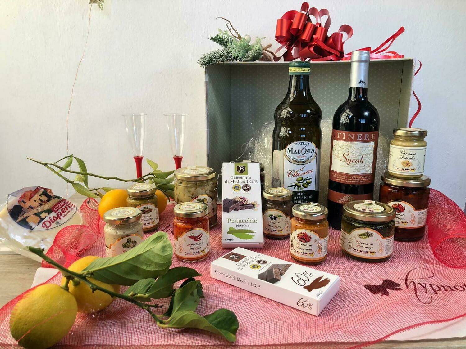 Box 14 prodotti tipici siciliani IN OFFERTA LANCIO!