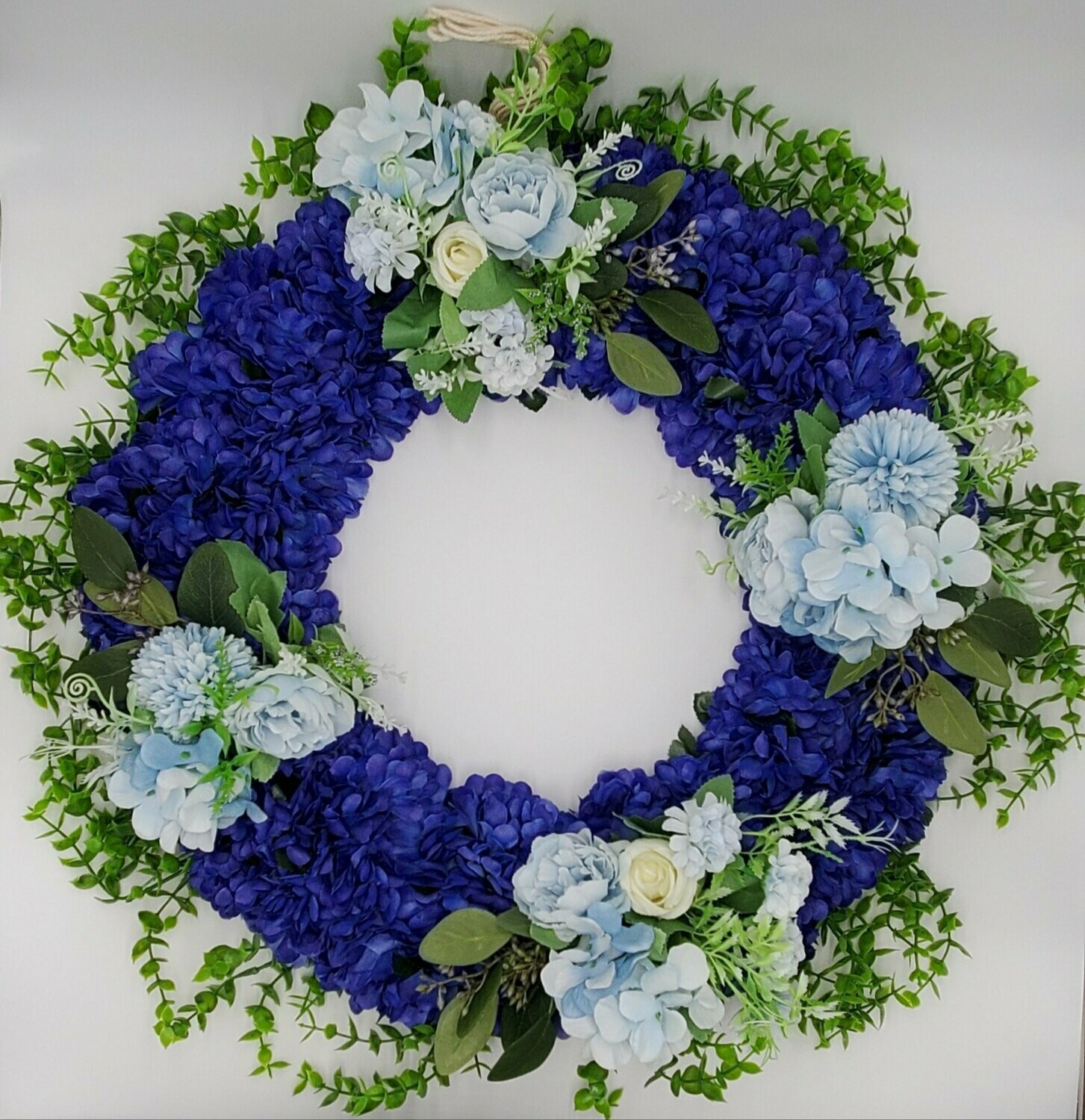Royal Warm Welcome Wreath