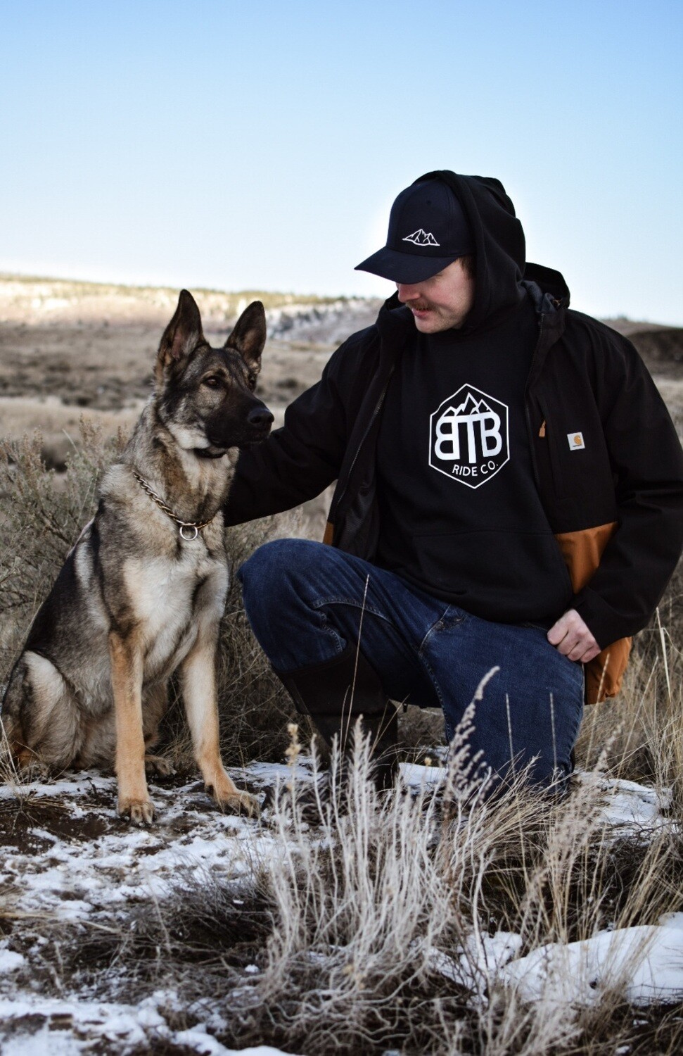 Behind The Bars Ride Co. 
V2 Hoodie